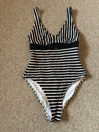 ESPRIT Hamptons Beach AY, Badeanzug Grösse 36/38