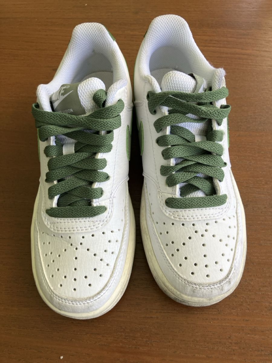 Nike Scarpe per ragazzi: Nike Turnschuhe 35.5 – Usato da Forch venduto da Adi8881 2