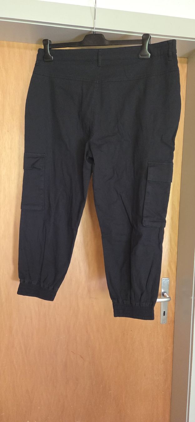 Only Hosen: Cargo Hose – Gebraucht aus Sigriswil von Fischli_3600 1