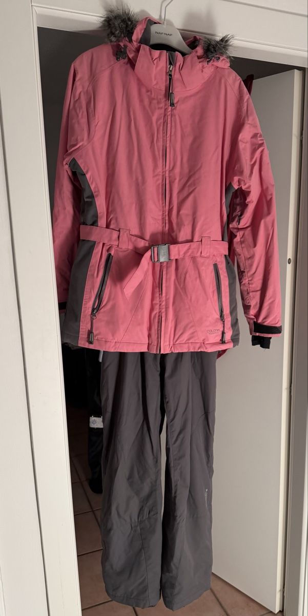 Ensembles & Tailleurs: Completo sci donna – D'occasion à Balerna par koc_2zyj