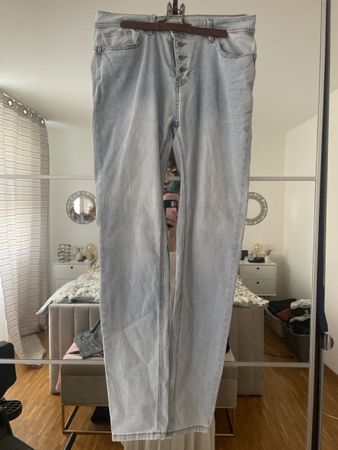 Jeans Traffic taille 42 bleu clair - Parfait pour l'été!