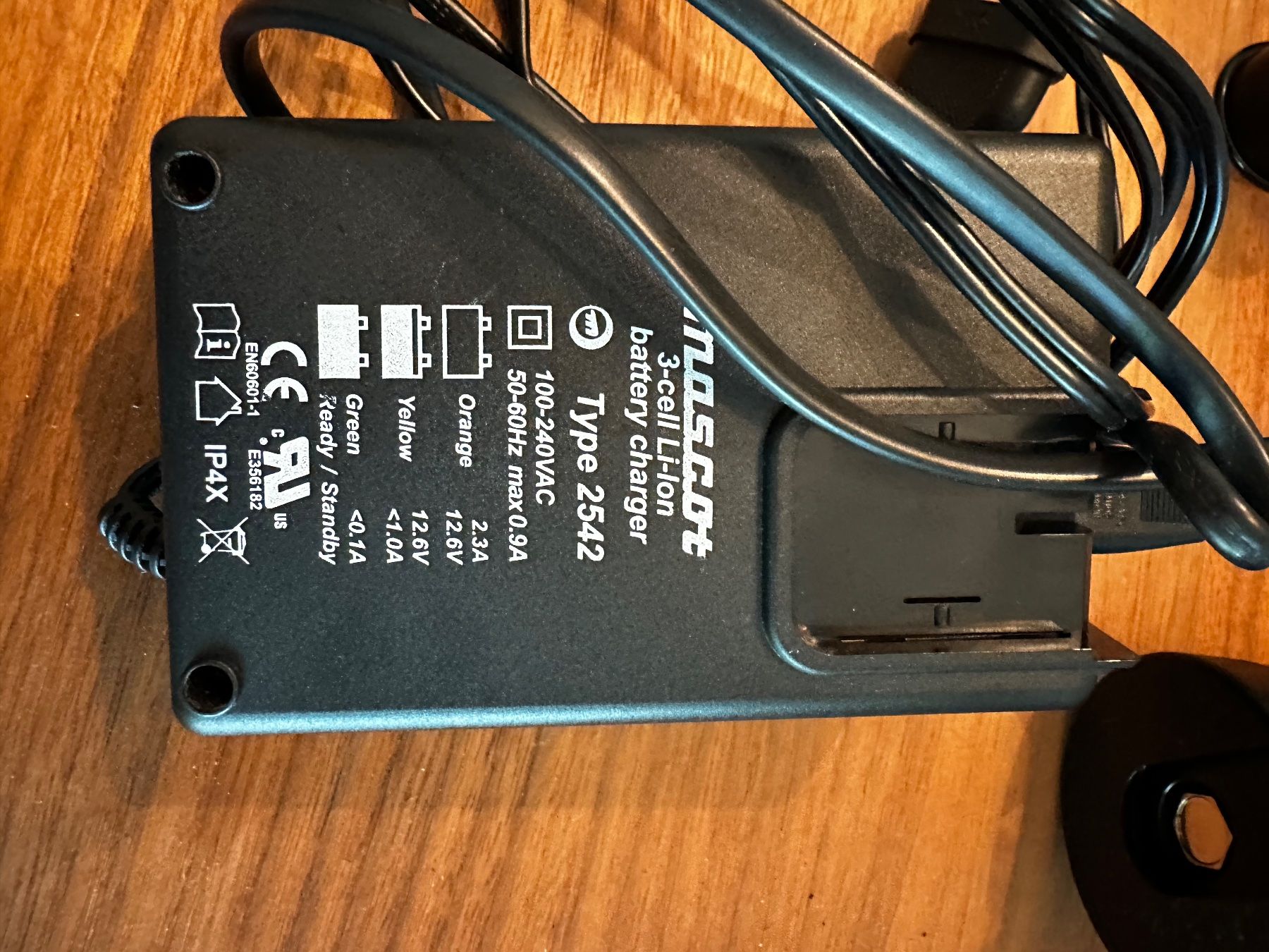 Lampade: Tilly Tec TT3 Tanklampe – Usato da Sursee venduto da Annina33 4