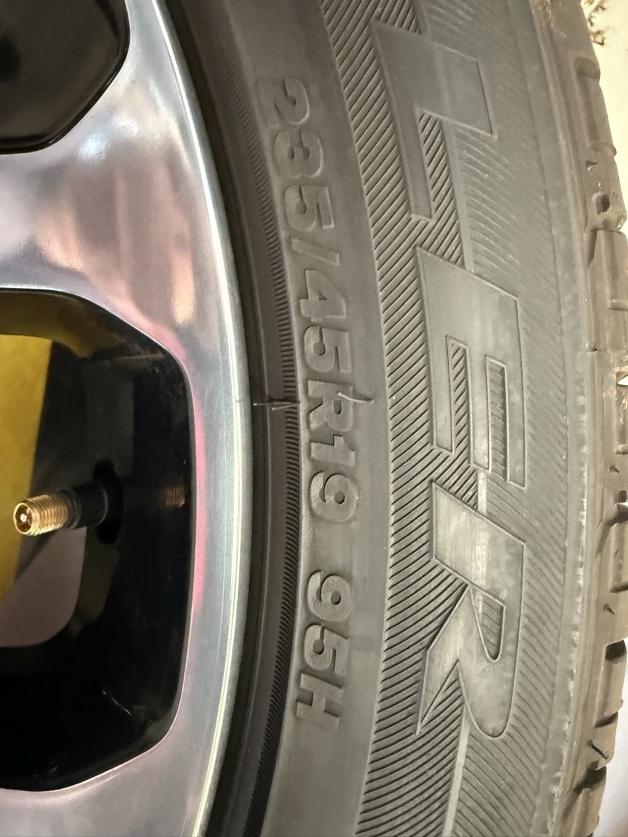 Jeep Tutti pezzi di ricambio auto: Jeep Sommerräder  – Usato da Uetendorf venduto da Stevefrutiger 1
