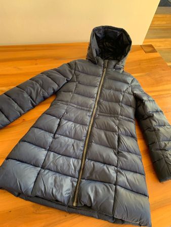 Benetton dunkelblau Wintermantel Daunemantel Jacke 152 NWT