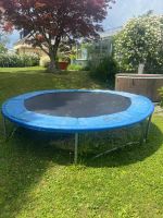 Trampolin (ohne Netz)