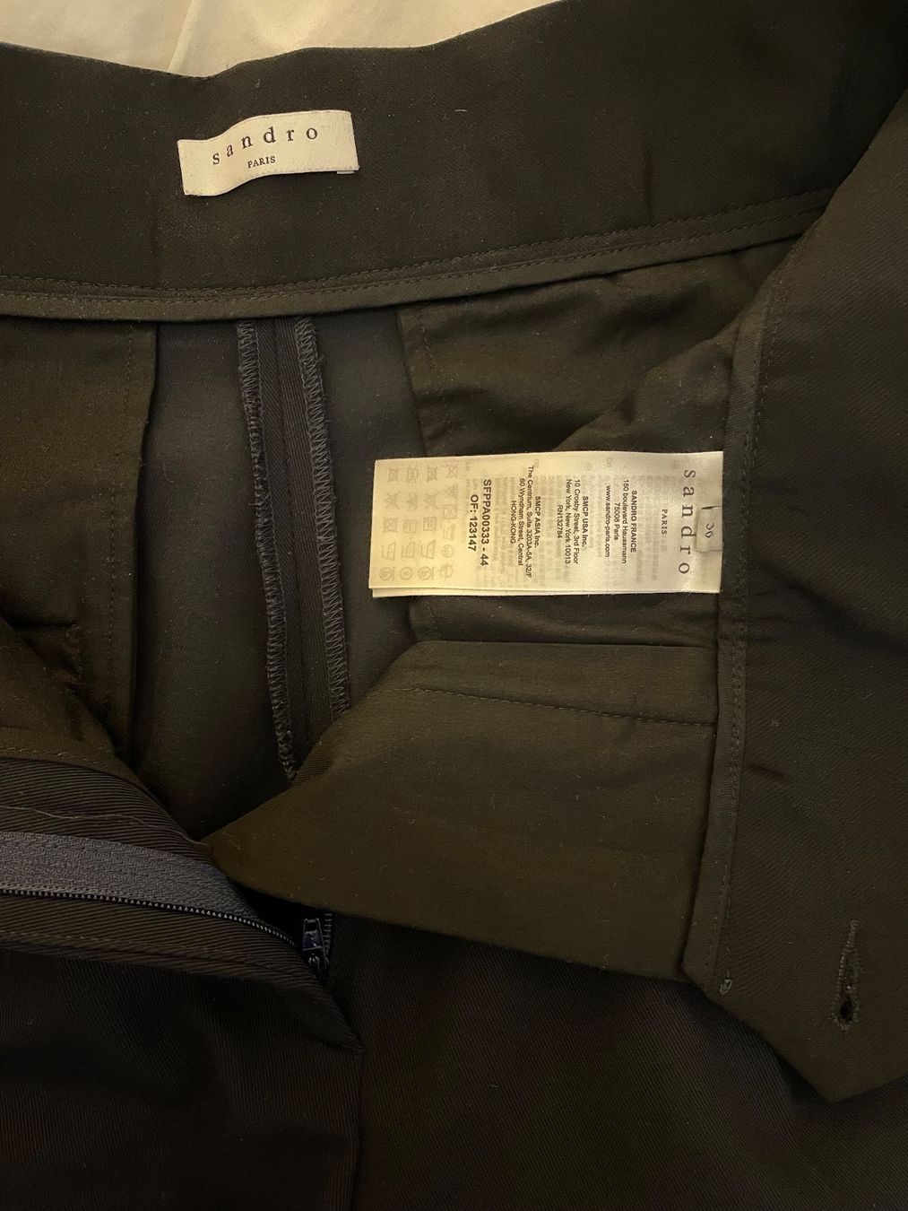 Sandro Pantaloni: SANDRO Damen Hose Gr. 36 (FR) – Nuovo (secondo la descrizione) da Zürich venduto da my.greekholiday 3