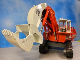 O&K Hydro Raupenbagger Hochlöffel Bagger _ Conrad 2771 1:50