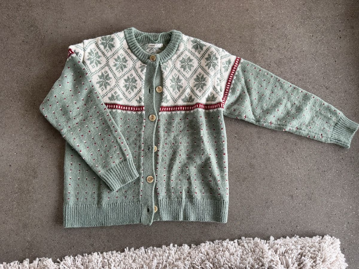 Oysho Maglioni & Felpe: Cardigan – Nuovo (secondo la descrizione) da Lotzwil venduto da etienneundjoelle