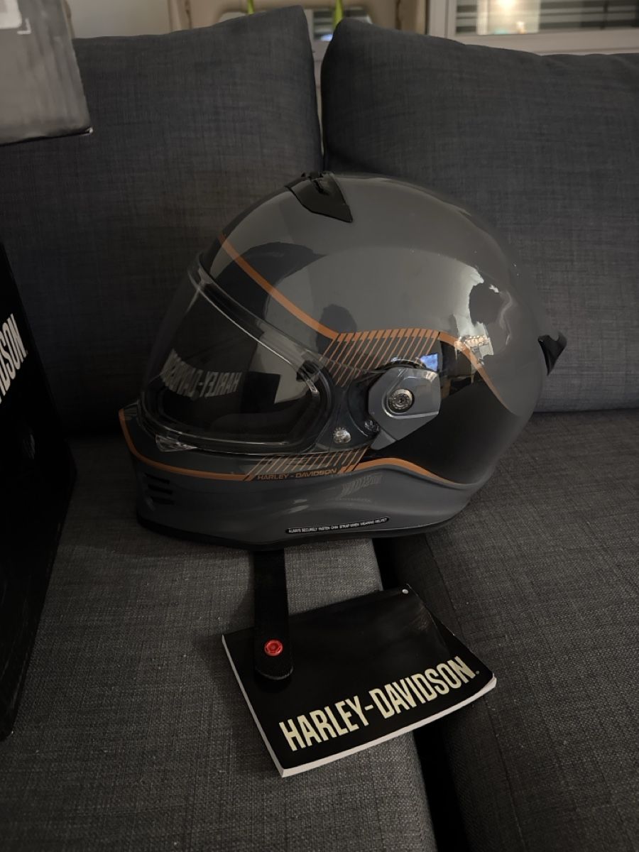 Harley-Davidson Caschi & visiere: Harley davidson helm – Nuovo e nell'imballaggio originale da Göschenen venduto da Lord.Raiden