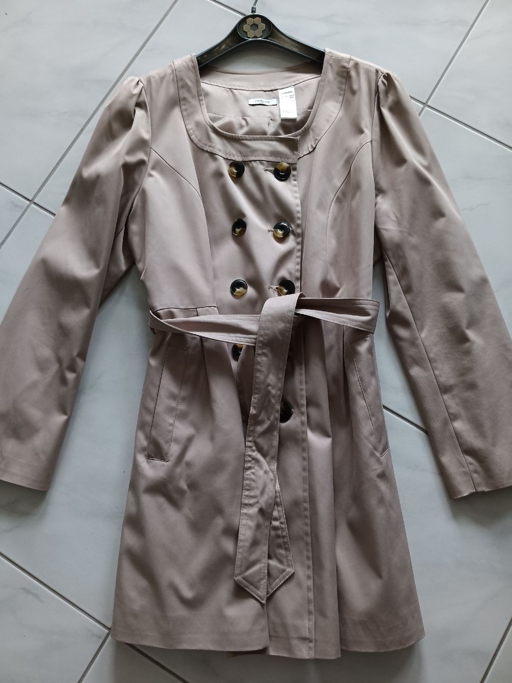 La Redoute Cappotti: Tollen Trench Cout neuwertig – Nuovo (secondo la descrizione) da Stansstad venduto da leoni66