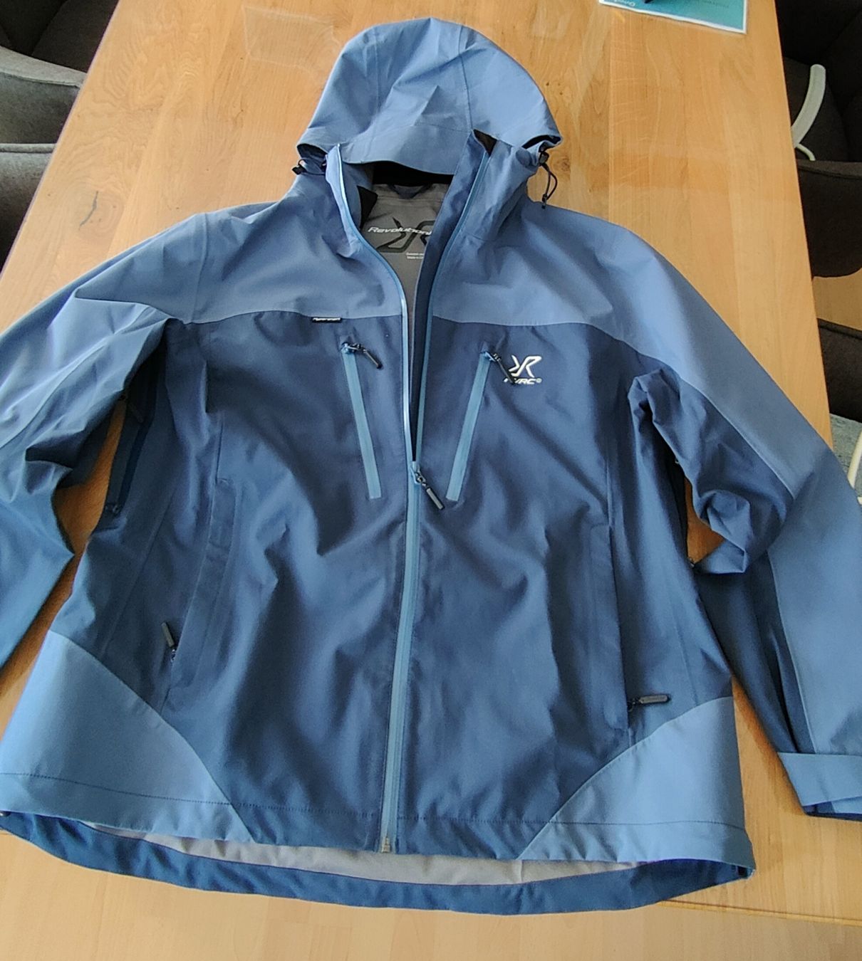 RevolutionRace Vestes: Regenjacke – Neuf (Voir description) à Madiswil par Rosmi78