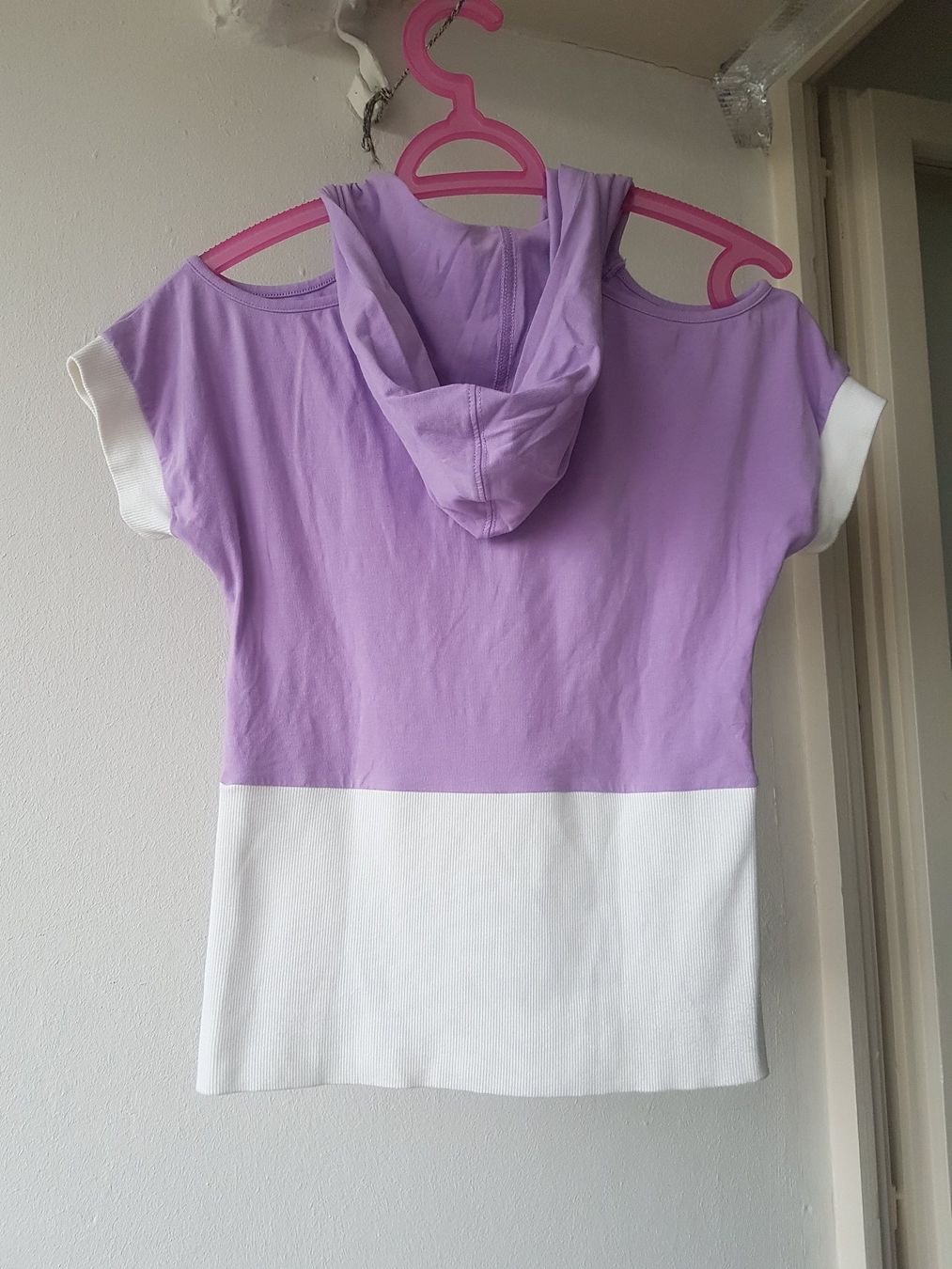 T-shirt: T-shirt original C&U – Usato da Châtelaine venduto da kbabs 1
