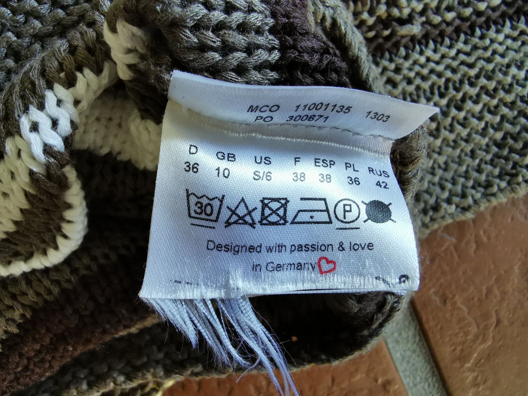 Pulls & Sweat-shirts: Olsen; gestreifter Strickpullover mit 3/4 Ärmel Gr. 36 – D'occasion à Boniswil par Totomat-Lady 3