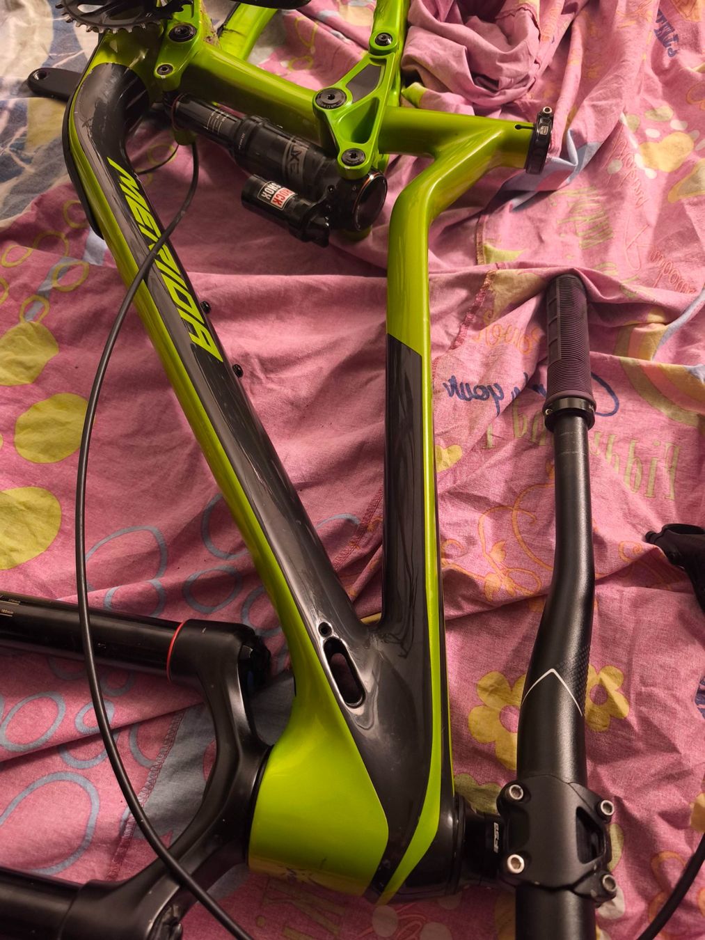 Merida Biciclette: Merida High-End Carbon Mountainbike-Rahmen – Usato da Winterthur venduto da Olaf4weiss 6