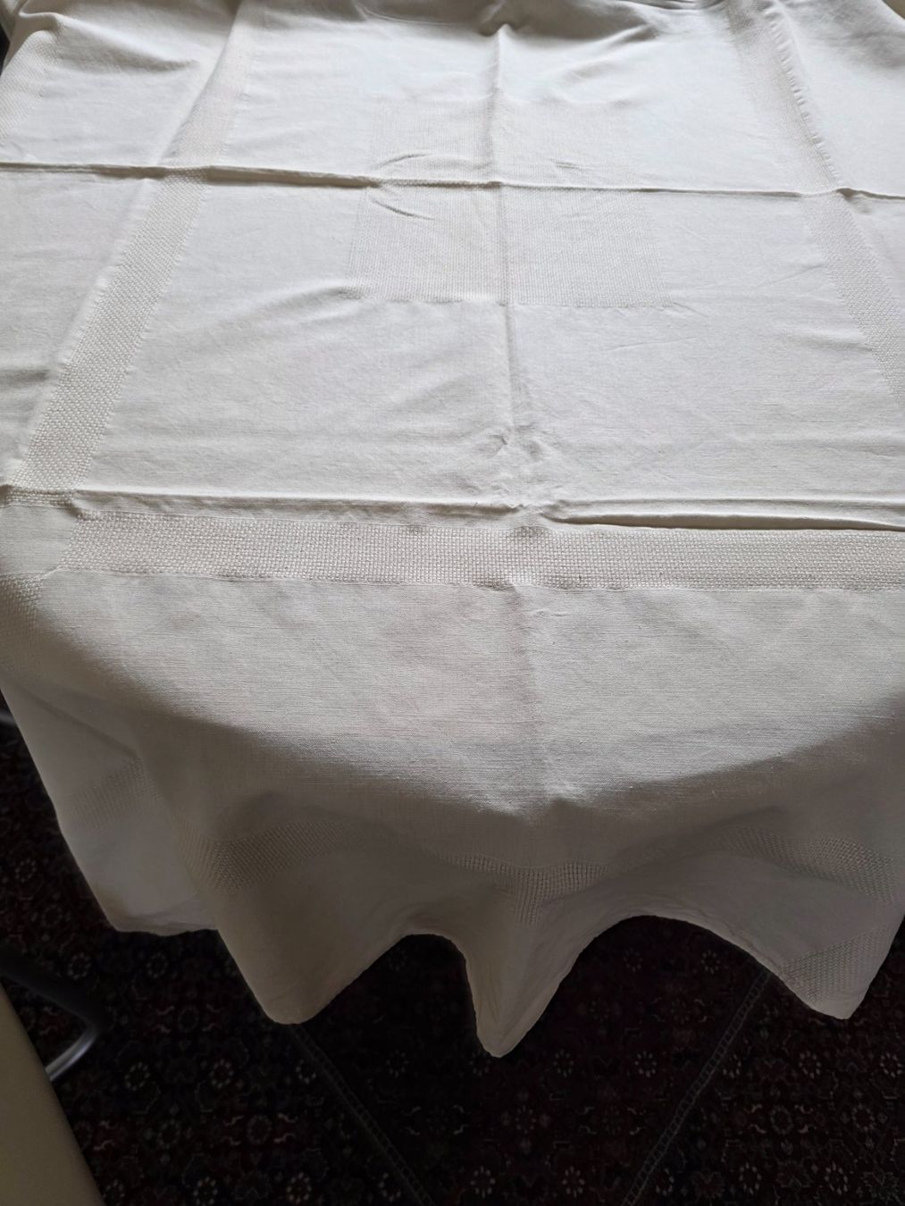 Altra biancheria da tavola: Letzte Gelegenheit / Tischdecke 132 x 170 cm vanillefarbig – Usato da Riehen venduto da robs2026