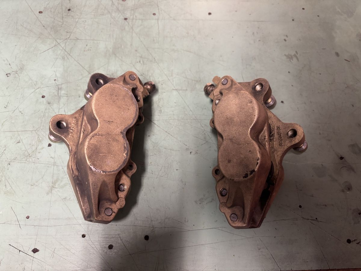 Brembo Tutti i ricambio per moto: Ducati monster Étrier de frein Brembo – Usato da Mézières VD venduto da P-M-C 2