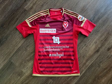 FC Vaduz Trikot Gr. S / von Niederhäusern