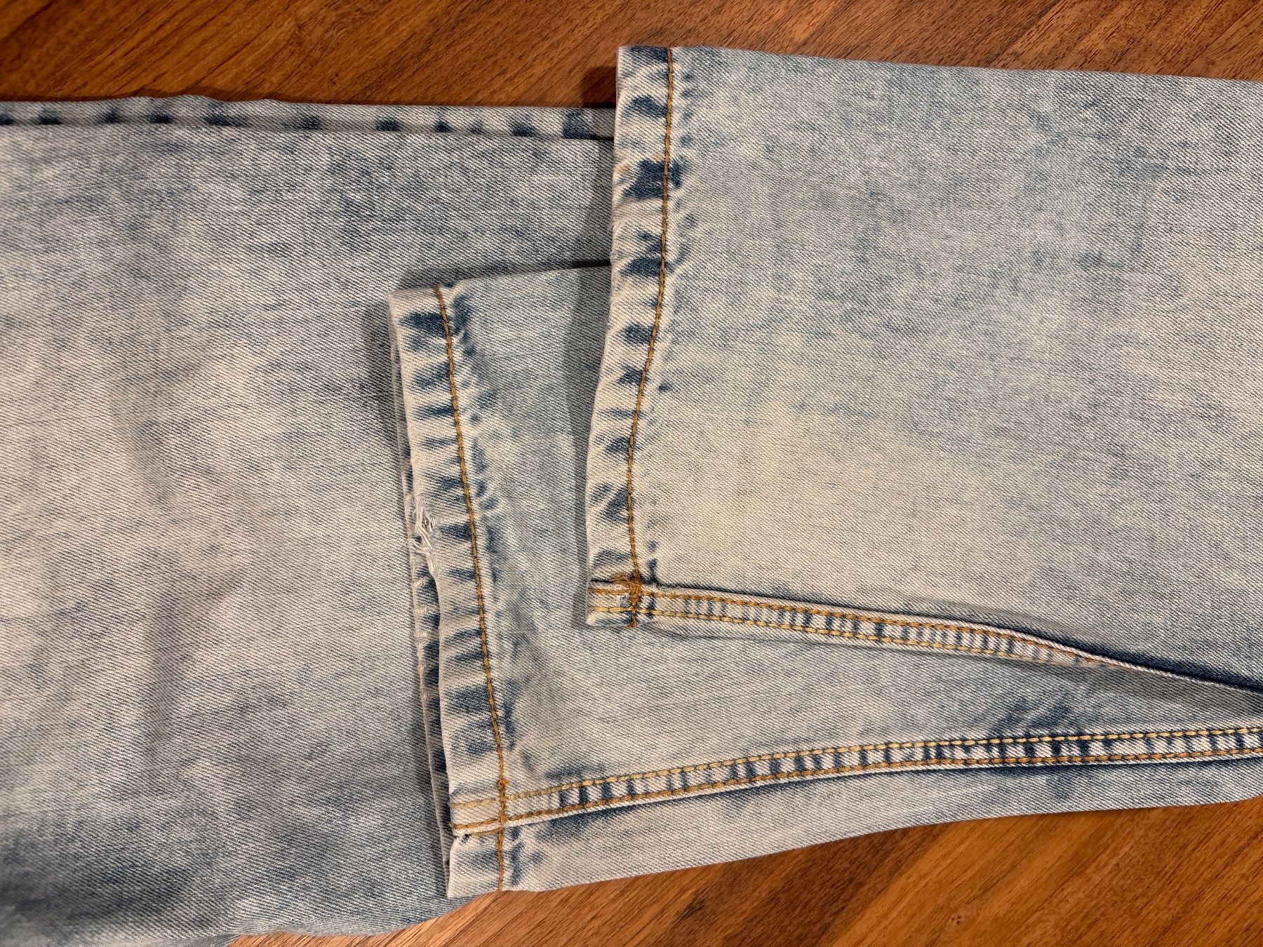 Jeans: Jeans Timezone Gr. 34/34 – Gebraucht aus Kesswil von Branca-01 9