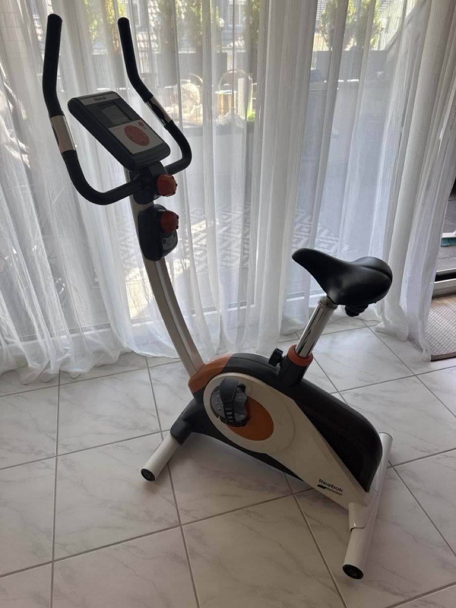 Reebok Hometrainer: Reebok Velo Trainer  – Usato da Samstagern venduto da Xaver5 1