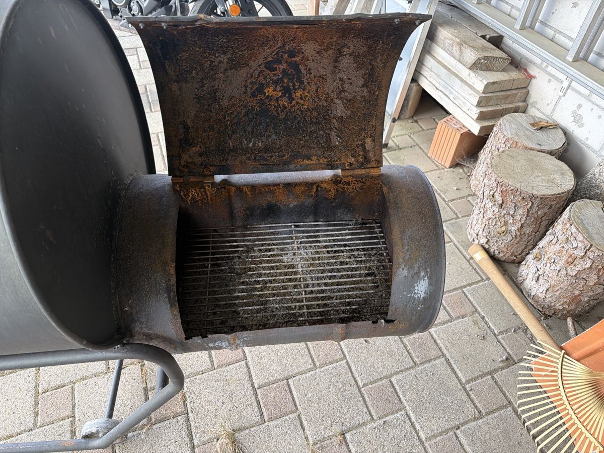 Griglie: Smoker - Eigenbau – Usato da Laupen ZH venduto da Santagna 2