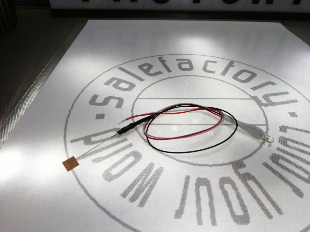 Componenti elettronici: DUO-LED 3mm rot/warmweiss verkabelt – Nuovo (secondo la descrizione) da Luzern venduto da Salefactory 1