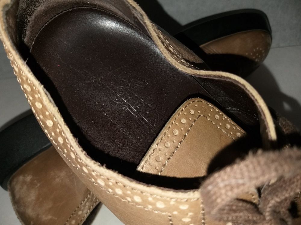 Hogan Scarpe da uomo: Chaussures / Schuhe HOGAN  Taille / Grosse 40..... – Usato da Cossonay-ville venduto da Super-Price-Quality 6