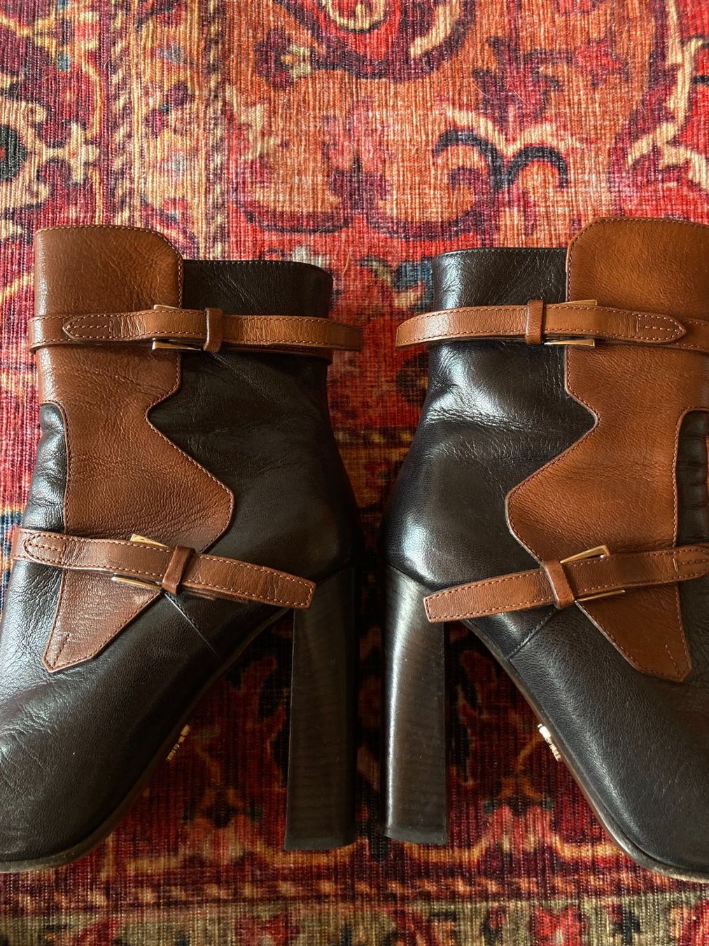 Prada Scarpe da donna: Bottines Prada cuir – Usato da Neuchâtel venduto da A01100 1