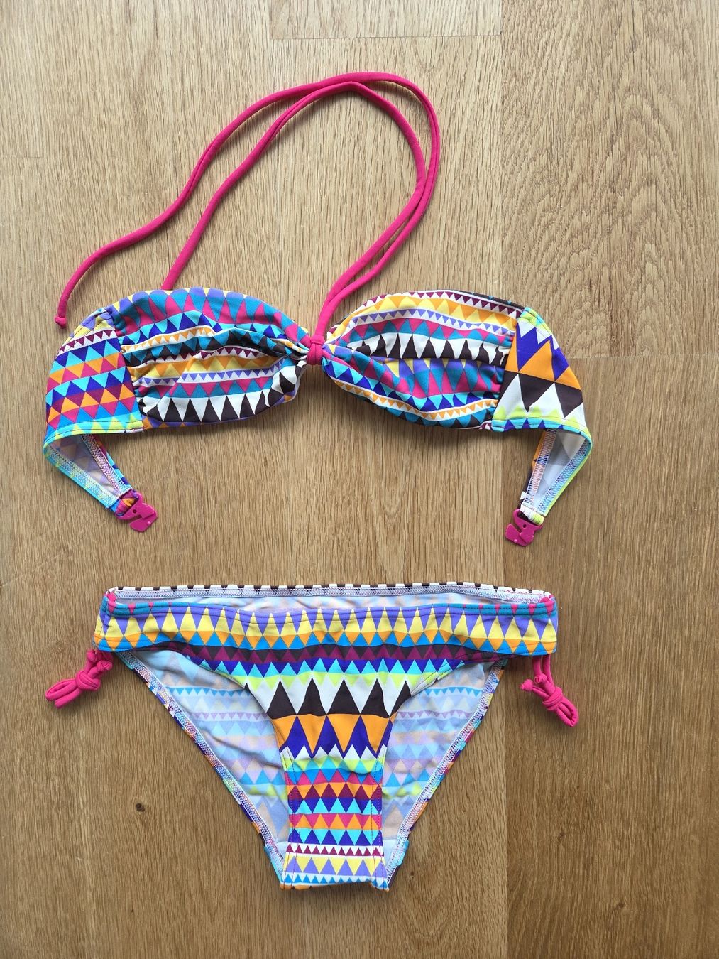 La Redoute Badekleider & Bikinis: NEU Bikini Gr. 34 bunt geometrisch La Redoute – Neu (gemäss Beschreibung) aus Villars-sur-Glâne von richardette