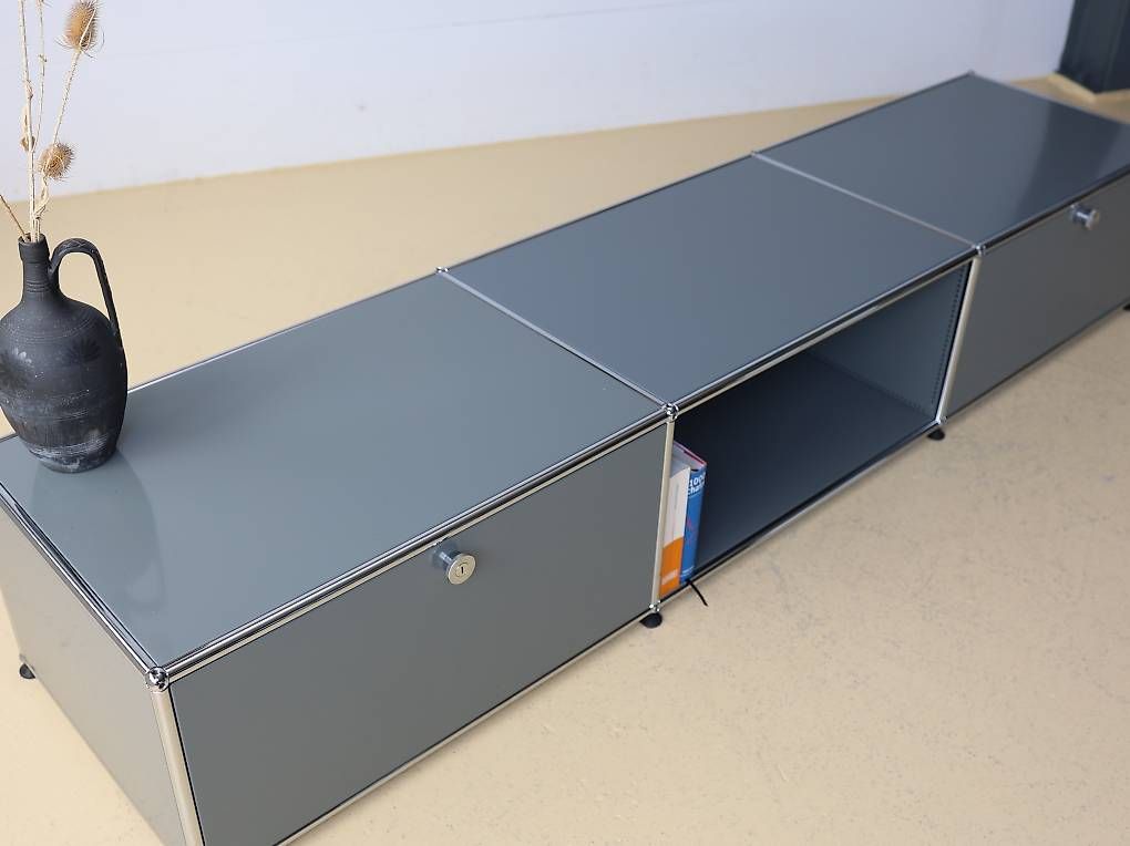 USM Cassettiere: USM Lowboard Mittelgrau, TV-Möbel – Usato da Meinisberg venduto da atelier_TILIJA 3