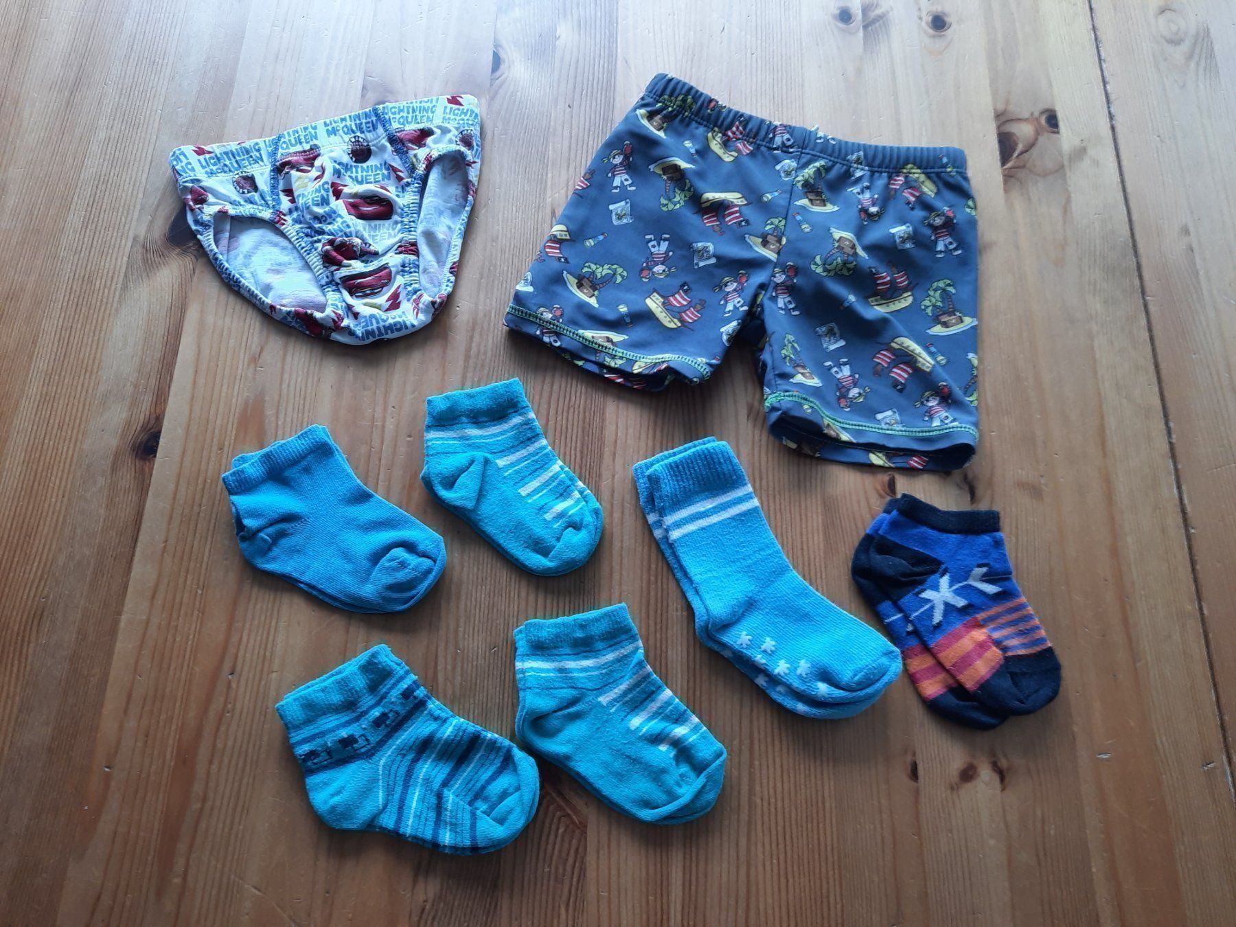 Lotti & Set di vestiti: Riesiges Kleiderpaket Grösse 92 – Usato da Aesch BL venduto da ChezToKa 4