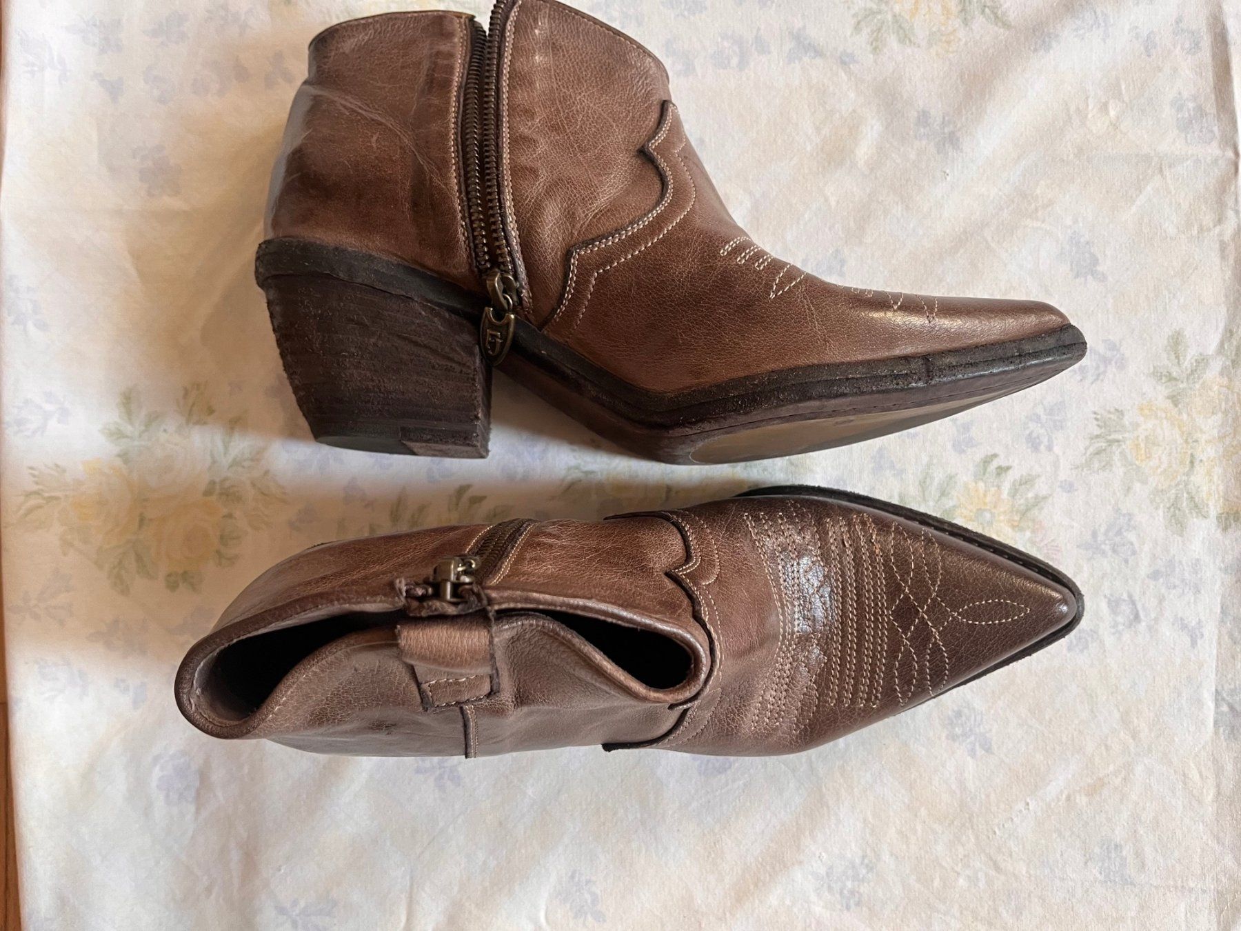 Chaussures femmes: Westernstiefeletten – Neuf (Voir description) à Bern par all_6bff