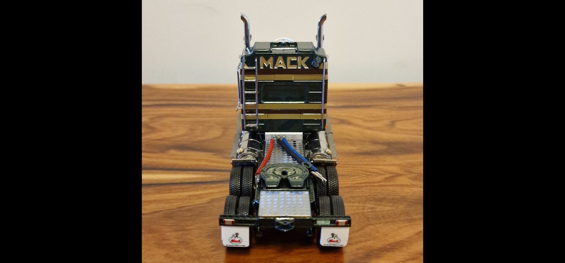 Modellbausätze & Standmodelle: Drake 1:50 Mack Super-Liner "Ludwig Leichhardt" – Gebraucht aus Rüti b. Büren von tempo50 3