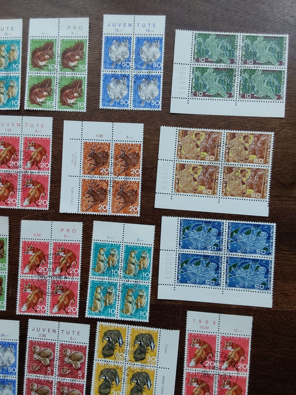 Tutti i francobolli: Erni Hans. 34x Viererblock zusammen.  – Usato da Steinach venduto da Chilli1957 3