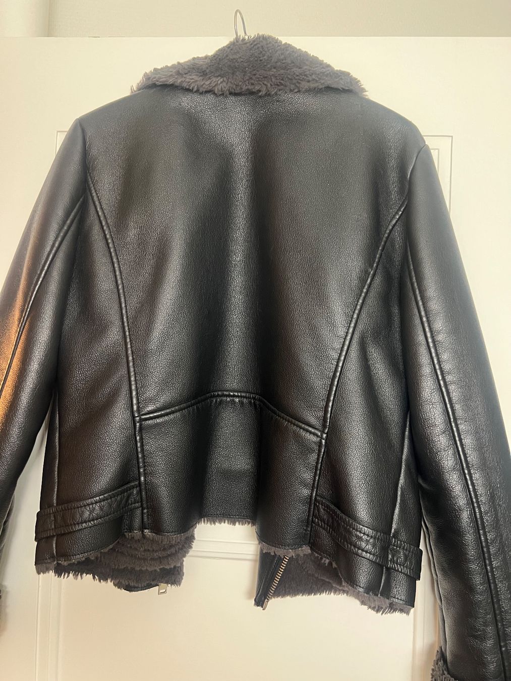Mango Vestes: jacket from Mango in L – D'occasion à Lausanne par x_g_768c 8