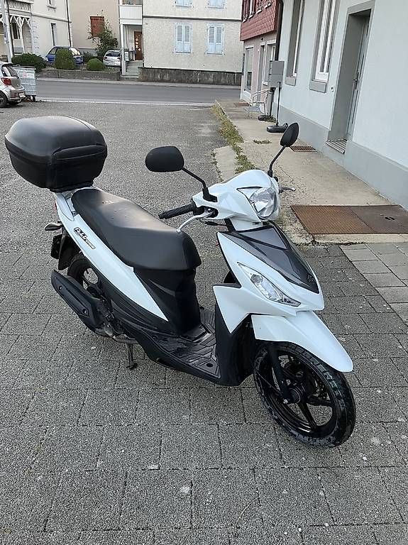 Scooter: Suzuki UK 110 – Usato da Lotzwil venduto da jak_cb8n