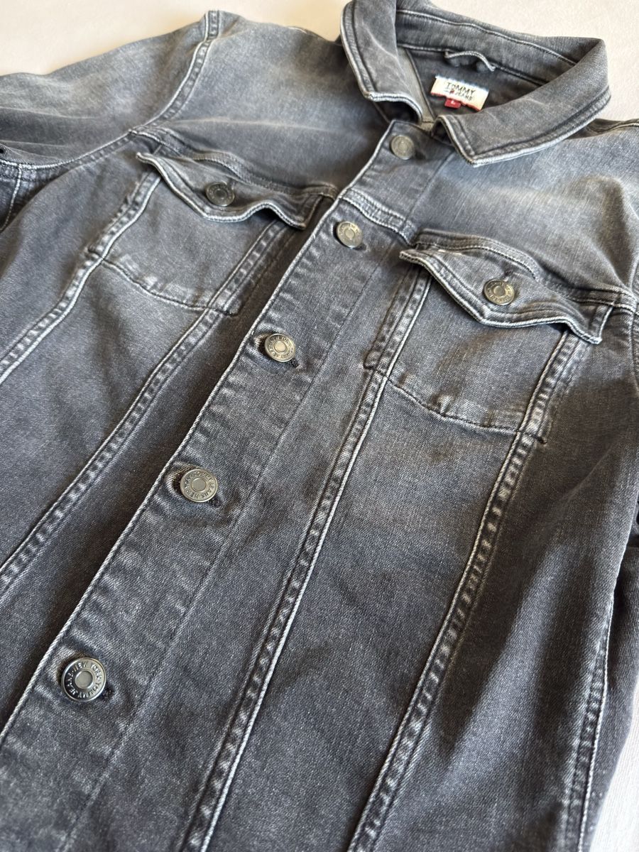 Tommy Hilfiger Giacche: Tommy Hilfiger Jacke Jeans Grösse L – Nuovo (secondo la descrizione) da Winterthur venduto da GinaMila 2