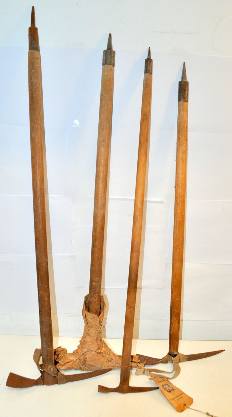 Matériel de grimpe: Lot de 4 anciens piolets – D'occasion à Neuchâtel par Neuchatel 9
