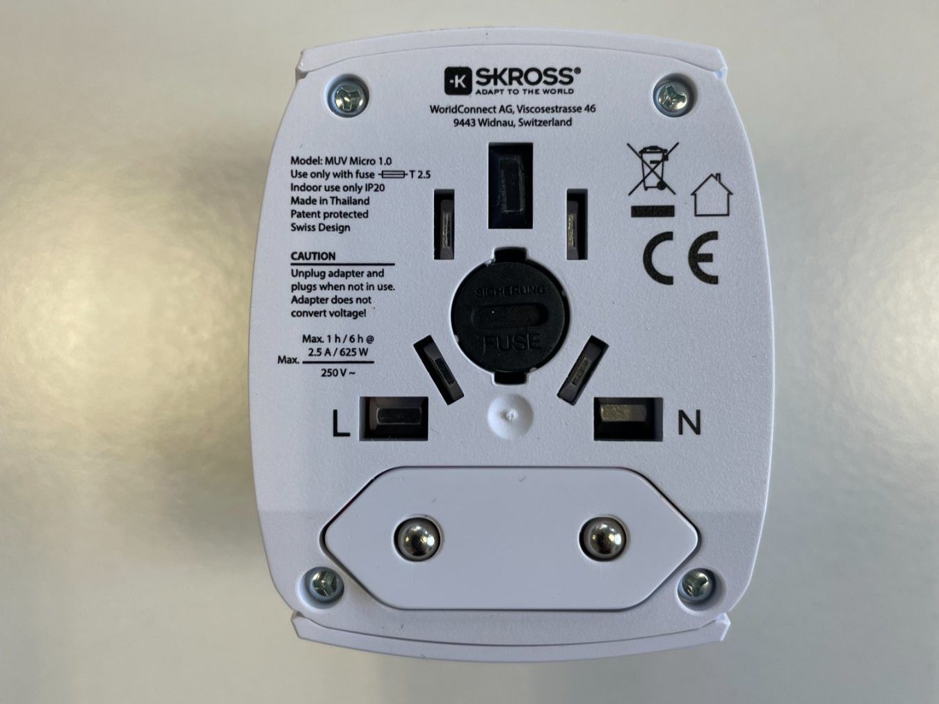 SKROSS Unità & Adattatore: SKROSS MUV Micro Reiseadapter weltweit kompakt – Nuovo e nell'imballaggio originale da Zug venduto da Cry71 6