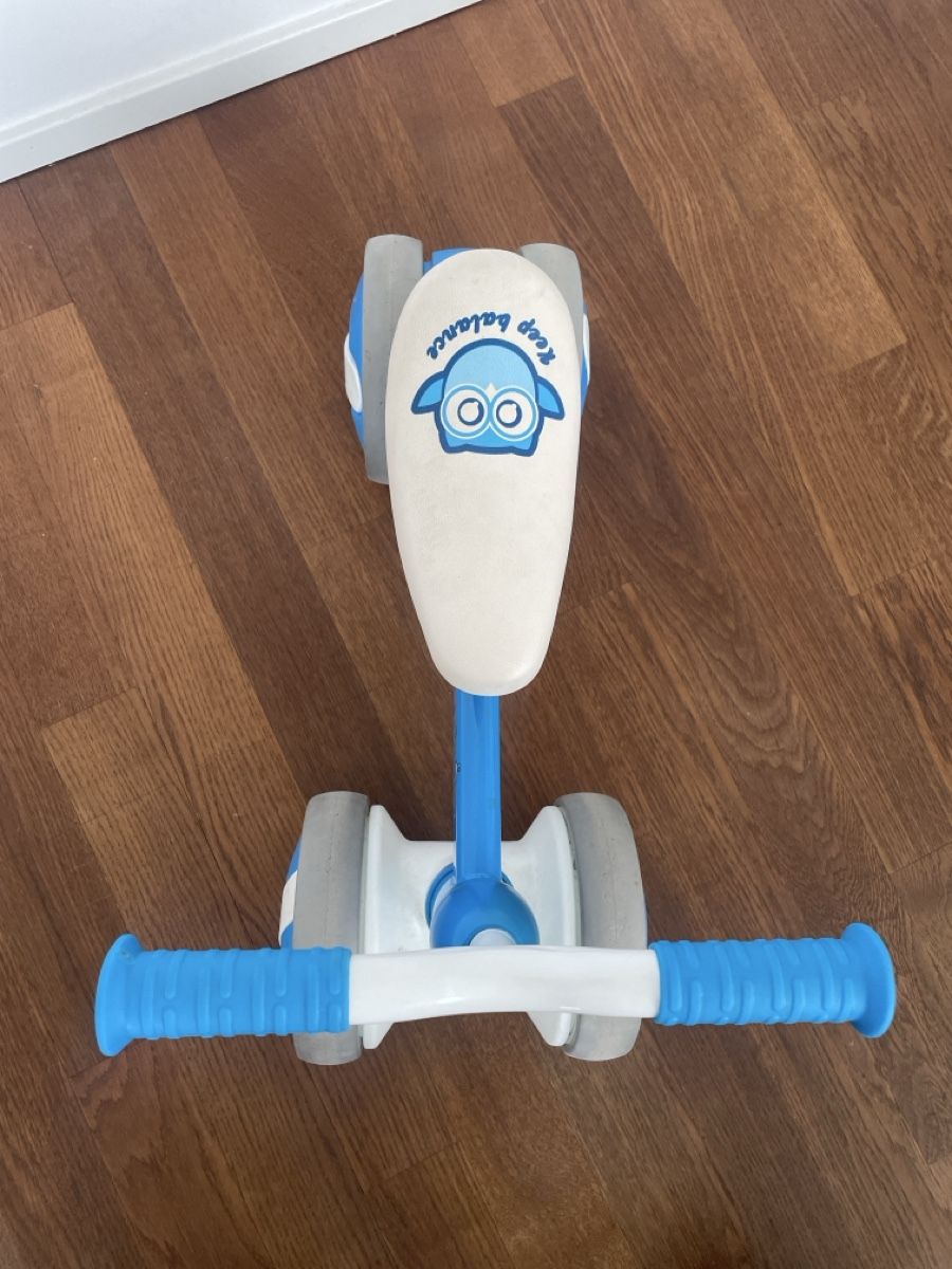 Véhicules pour enfants: Laufrad – D'occasion à Zürich par car_6g7b 2