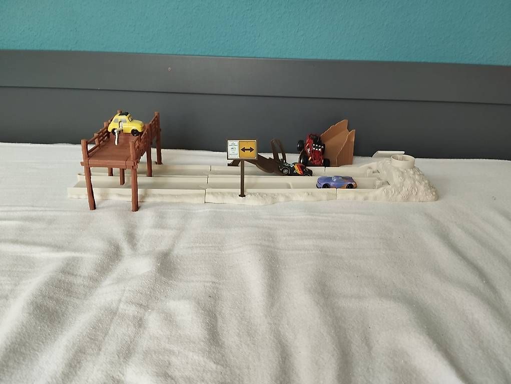 Spielzeuge: Circuit Flash McQueen – Gebraucht aus La Chaux-de-Fonds von Nivi 2