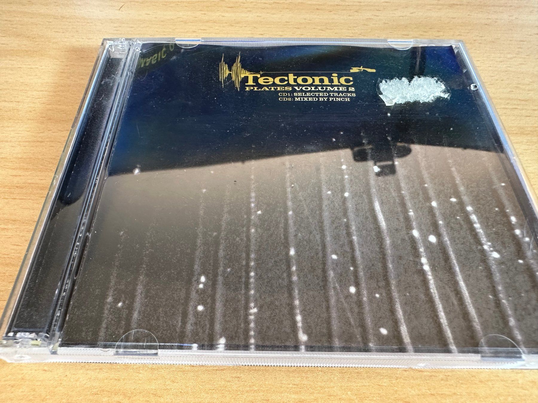 CD: Various – Tectonic Plates Volume 2 - 2 CD – Usato da Rikon im Tösstal venduto da Alpenmutz