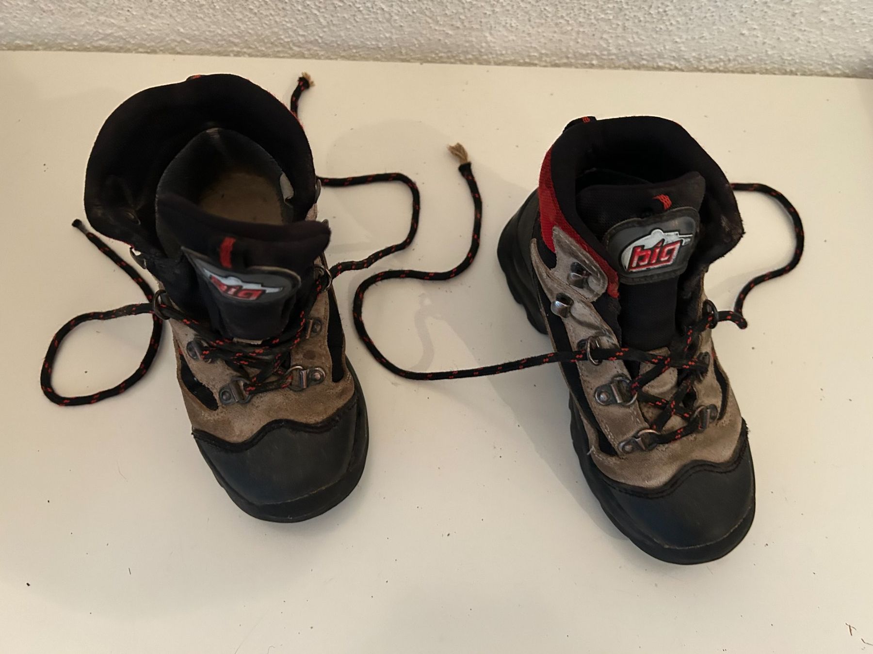 Scarpe per ragazzi: Kinder-Wanderschuhe "Big", Grösse 29 – Usato da Buttisholz venduto da PIOTRCH