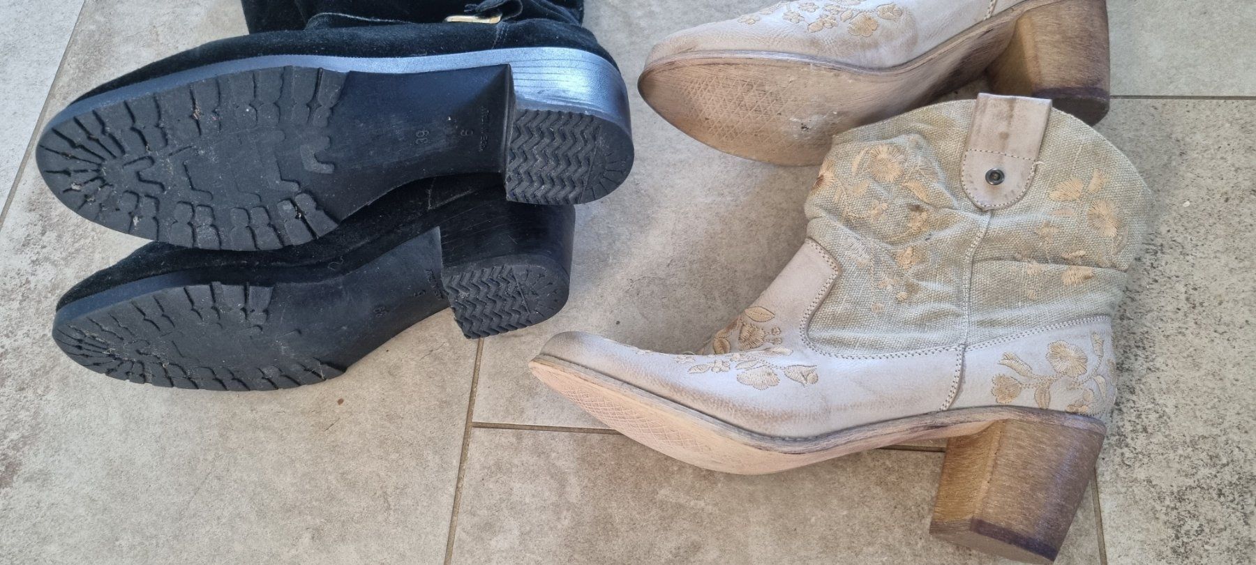 Scarpe da donna: 2 paar Stiefel gr.39 – Usato da Grossdietwil venduto da GNOM313 1