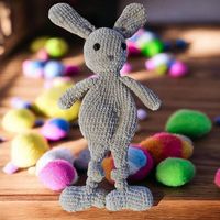 Häkelfreund Hase Leni  Kuschelig, weich und zum Liebhaben