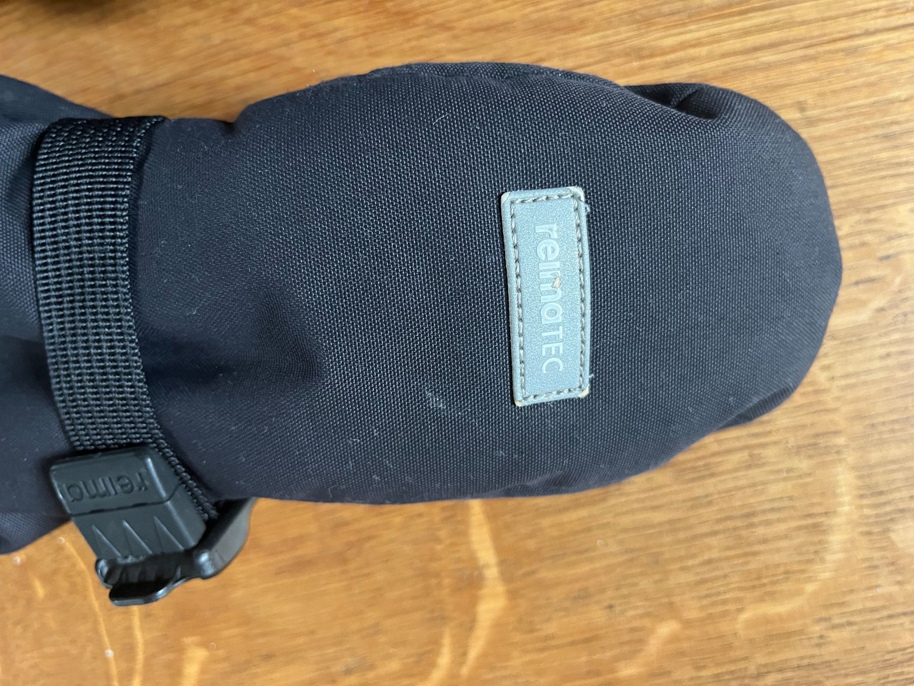 Reima Guanti & manicotti: Reima Handschuhe schwarz Grösse 3 – Usato da Basel venduto da Malian 1