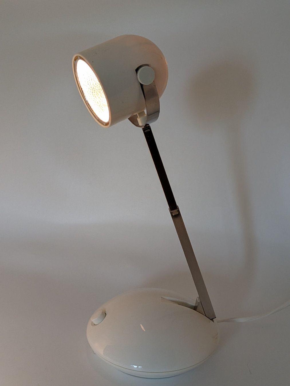 Lampade: Lampe Tischlampe Eichhoff Werke – Usato da Emmen venduto da magelan 5
