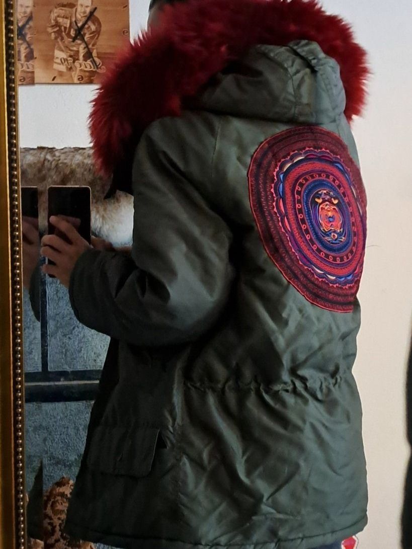 Jacken: Native Rose Peace And Music Parka – Gebraucht aus Saas Grund von IvanaXY