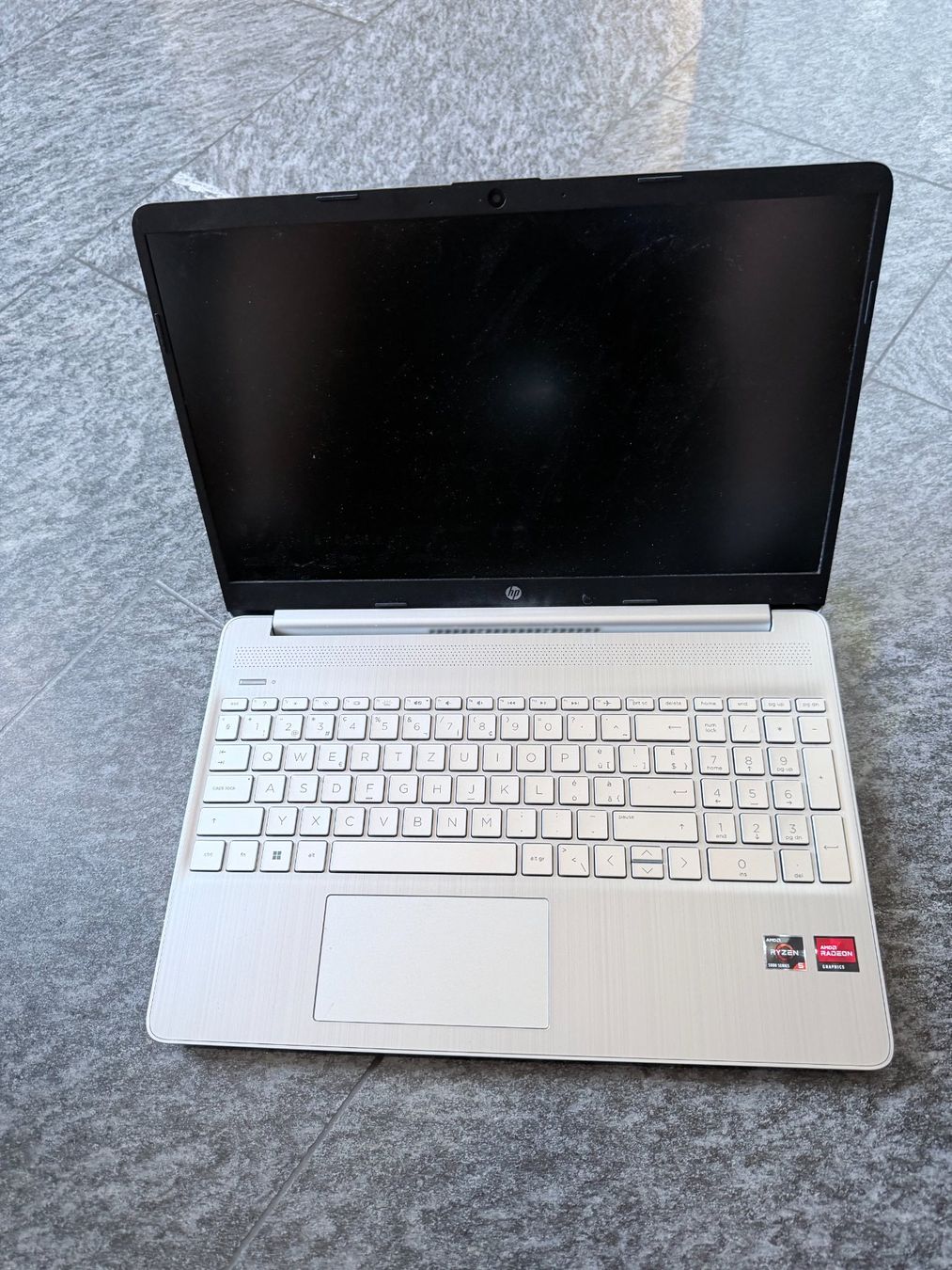 Hewlett Packard Notebook: HP Laptop 15 Zoll – Usato da Goldach venduto da barbi29 2