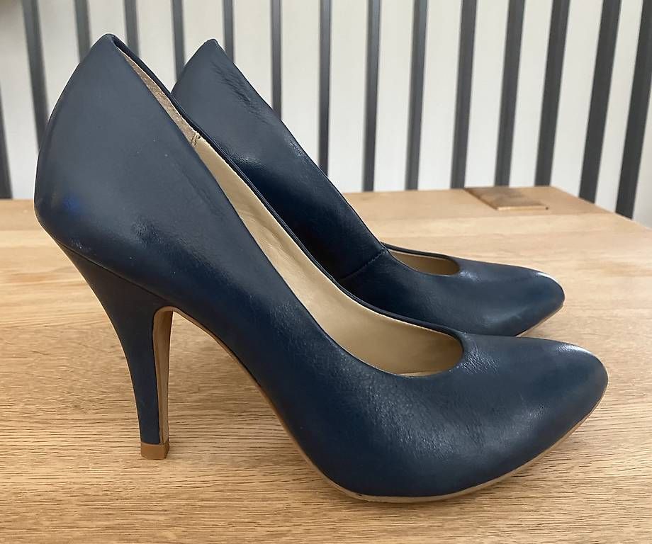 Chaussures femmes: Escarpins San Marina  – D'occasion à Vandoeuvres par ann_lq5h 2