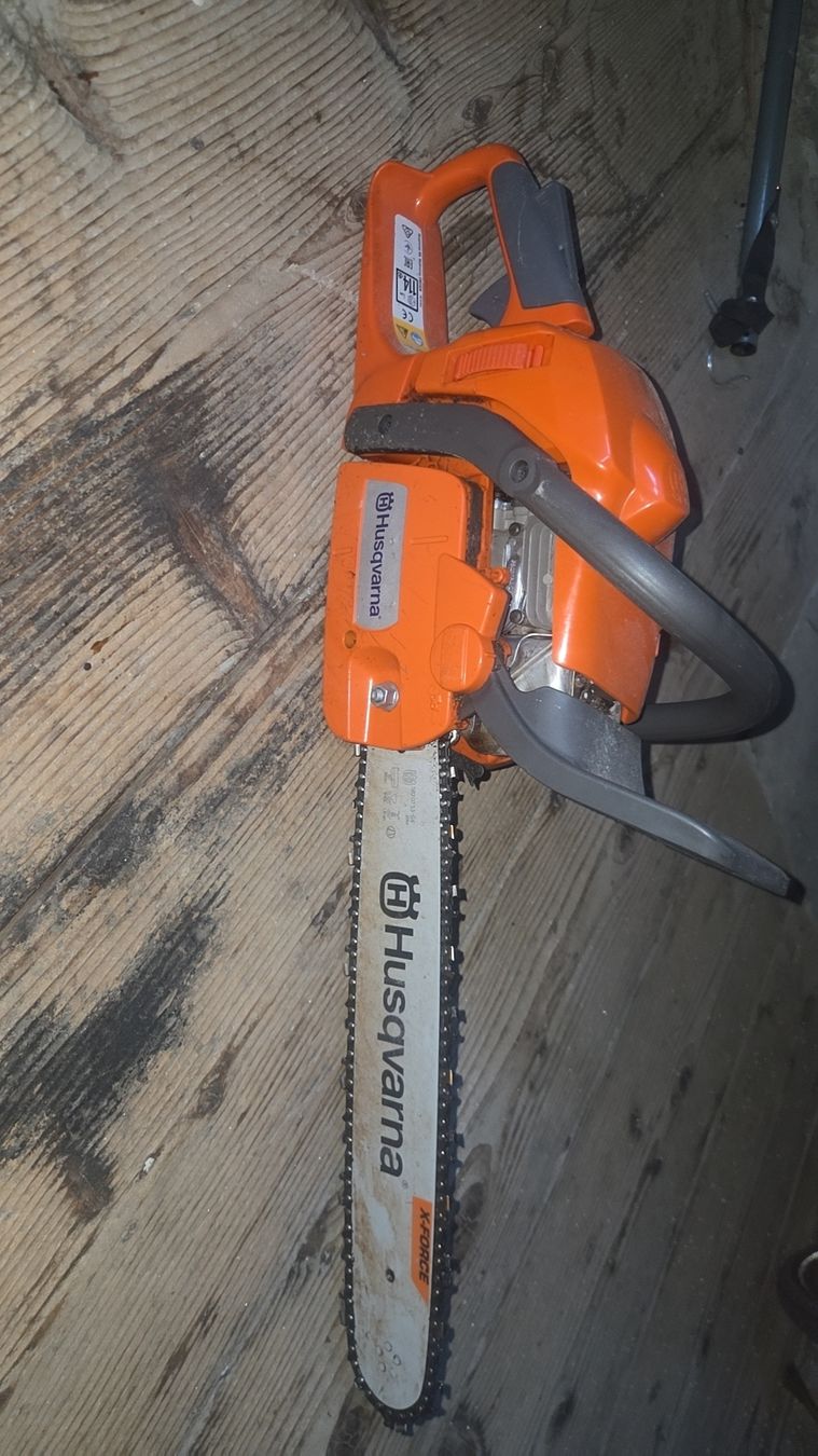 Husqvarna Seghe: Verkaufe Husqvarna 435 X-Torq – Usato da Signau venduto da Chuchitiger25